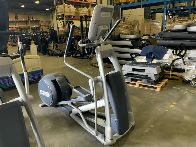 Precor 885 p80 crosstrainer - afbeelding 5 van  5
