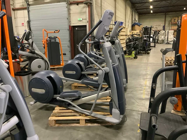 Precor 885 p80 elliptical crosstrainer - afbeelding 1 van  6