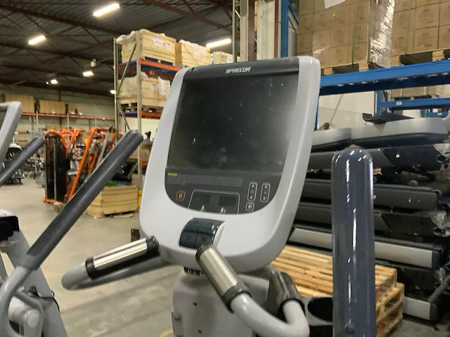 Precor 885 p80 elliptical crosstrainer - afbeelding 4 van  6