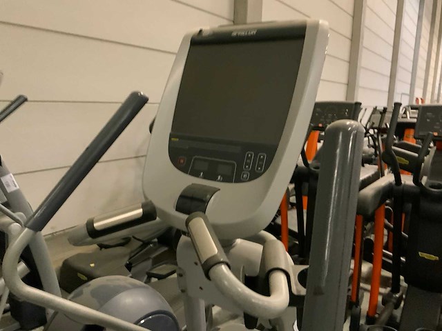 Precor 885 p80 elliptical crosstrainer - afbeelding 3 van  6