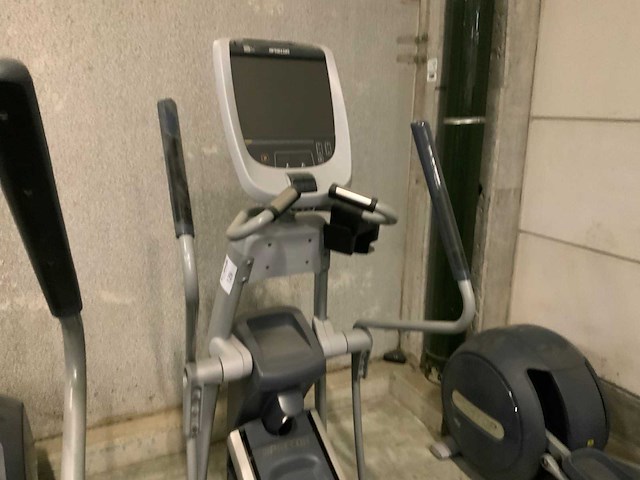 Precor 885 p80 elliptical crosstrainer - afbeelding 4 van  5