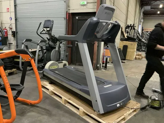 Precor 885 p80 loopband - afbeelding 6 van  6