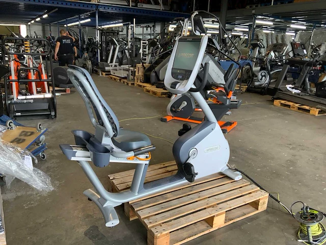 Precor 885 p80 recumbent bike home trainer - afbeelding 2 van  6