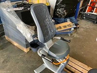 Precor 885 p80 recumbent bike home trainer - afbeelding 3 van  6