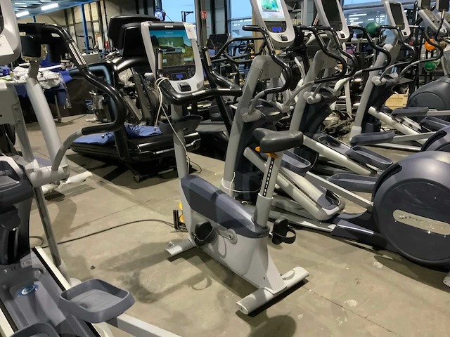 Precor 885 p80 uprightbike home trainer - afbeelding 1 van  6
