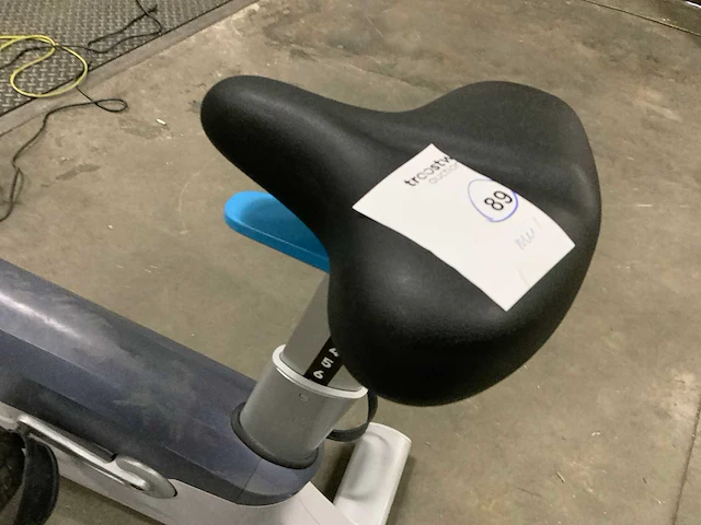 Precor 885 p80 uprightbike home trainer - afbeelding 3 van  5