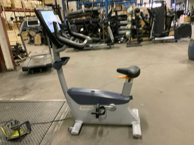 Precor 885 p80 uprightbike home trainer - afbeelding 4 van  5