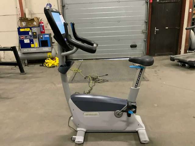 Precor 885 p80 uprightbike home trainer - afbeelding 4 van  6