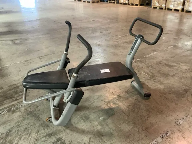 Precor abdominal crunch bench krachtstation - afbeelding 1 van  4