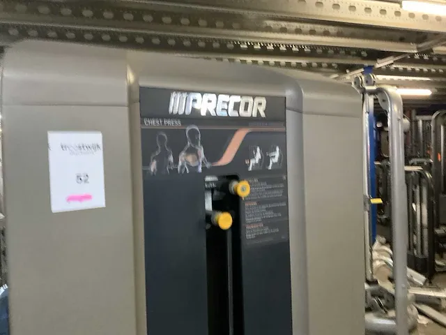 Precor c line chestpress krachtstation - afbeelding 2 van  5