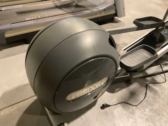 Precor efx 546i crosstrainer - afbeelding 5 van  8