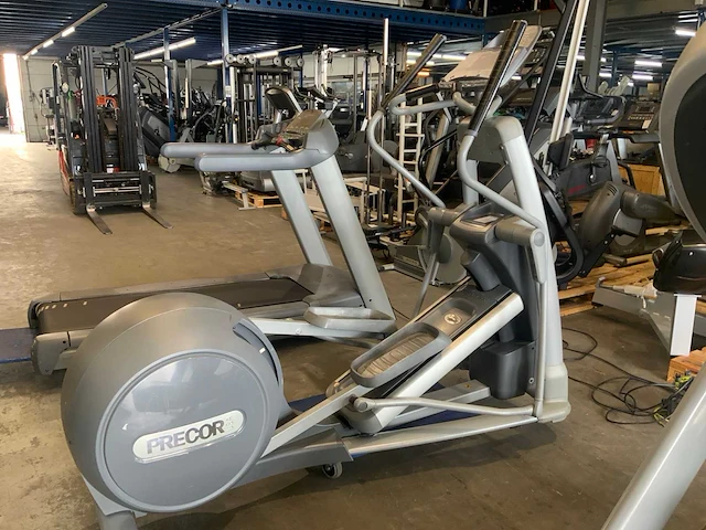 Precor efx 6 elliptical crosstrainer - afbeelding 1 van  5