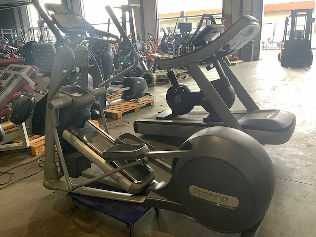 Precor efx 6 elliptical crosstrainer - afbeelding 3 van  5