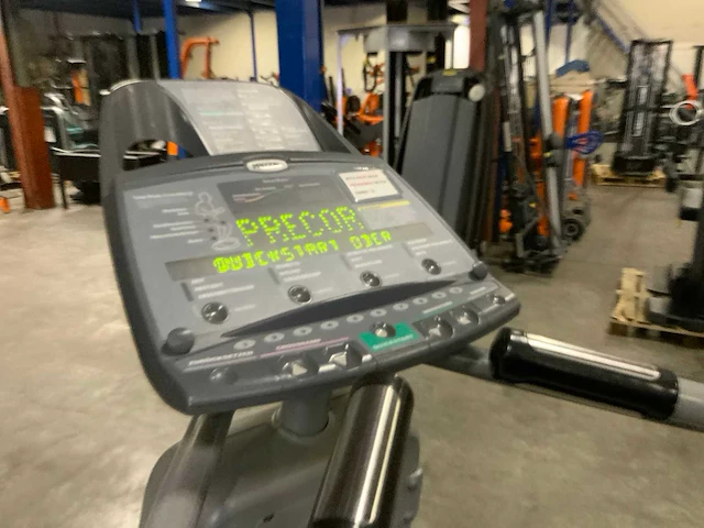 Precor efx elliptical crosstrainer - afbeelding 4 van  5