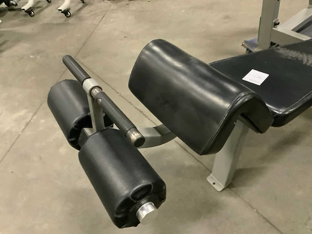 Precor icarian decline bench krachtstation - afbeelding 2 van  5