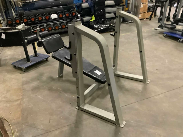 Precor icarian decline bench krachtstation - afbeelding 4 van  4