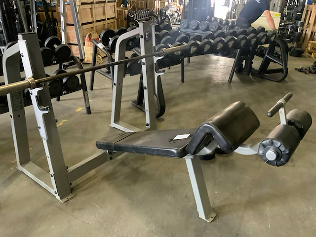 Precor icarian decline bench press krachtstation - afbeelding 2 van  5