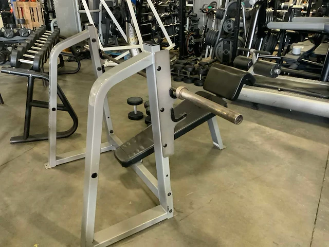 Precor icarian decline bench press krachtstation - afbeelding 5 van  5