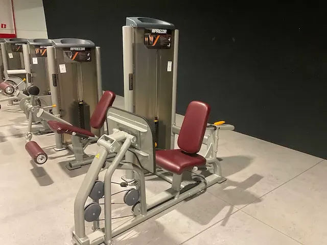 Precor leg press beenspiertrainer - afbeelding 2 van  5