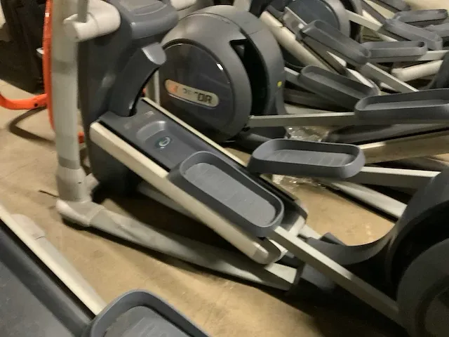 Precor p35 efx crossramp crosstrainer - afbeelding 7 van  17