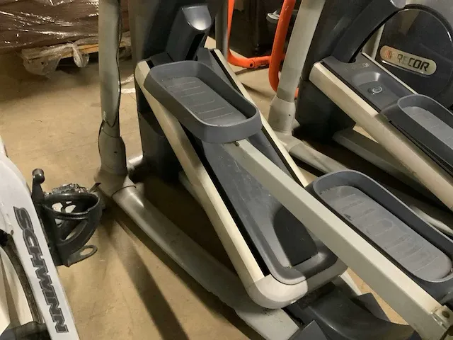 Precor p35 efx crossramp crosstrainer - afbeelding 9 van  17