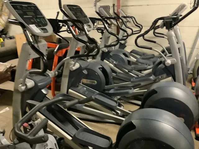 Precor p35 efx crossramp crosstrainer - afbeelding 15 van  17