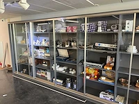 Presentatie vitrine - afbeelding 2 van  5