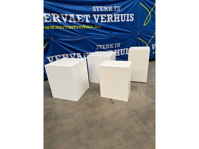 Presentatiesokkels (4x) - afbeelding 1 van  5
