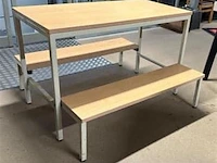 Presentatietafel 120cm x 60cm - zeer stevig - afbeelding 2 van  2