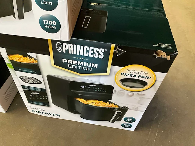 Princess airfryer met pizza pan 6 liter 1700 watt (3x) - afbeelding 4 van  9