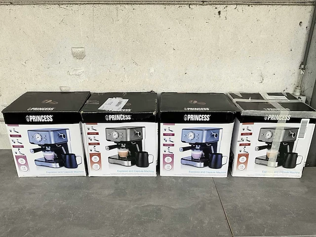 Princess espresso en capsule machine (4x) - afbeelding 1 van  9