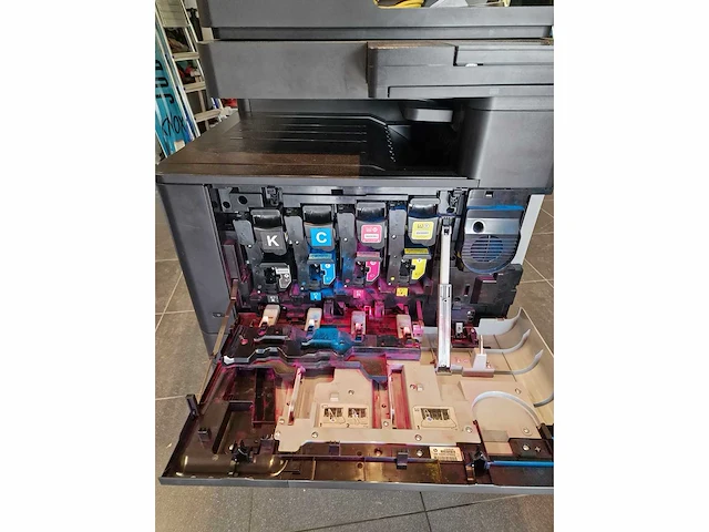 Printer hp laserjet managed flow m880m - afbeelding 9 van  11