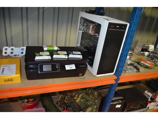 Printer hp photosmart 5520, 4 inkt patronen, gaming pc bestaande uit case fractal design, moederbord tufz270 mark2, videokaart gigabyte - afbeelding 1 van  11