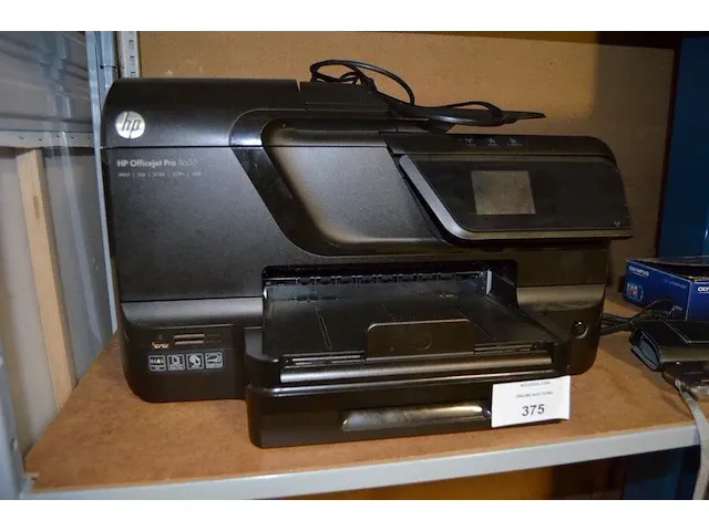 Printer hp pro 8600, 2 digitale fototoestellen, diverse lampen, klein handgerief, karton pvc bakjes - afbeelding 2 van  16