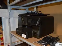 Printer hp pro 8600, 2 digitale fototoestellen, diverse lampen, klein handgerief, karton pvc bakjes - afbeelding 3 van  16