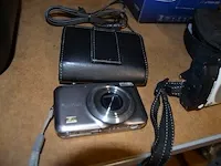 Printer hp pro 8600, 2 digitale fototoestellen, diverse lampen, klein handgerief, karton pvc bakjes - afbeelding 6 van  16