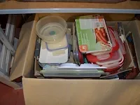 Printer hp pro 8600, 2 digitale fototoestellen, diverse lampen, klein handgerief, karton pvc bakjes - afbeelding 15 van  16