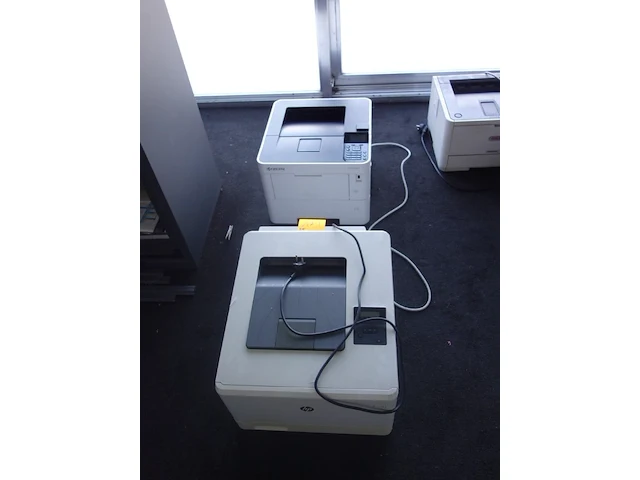 Printer kyocera + printer hp - afbeelding 1 van  5
