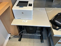 Printer + papiervernietiger en tafel - afbeelding 1 van  5