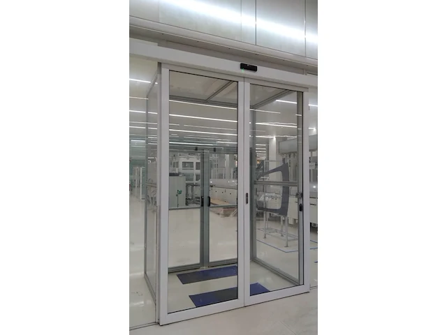 Printing room 1 - laminated glass - afbeelding 5 van  8