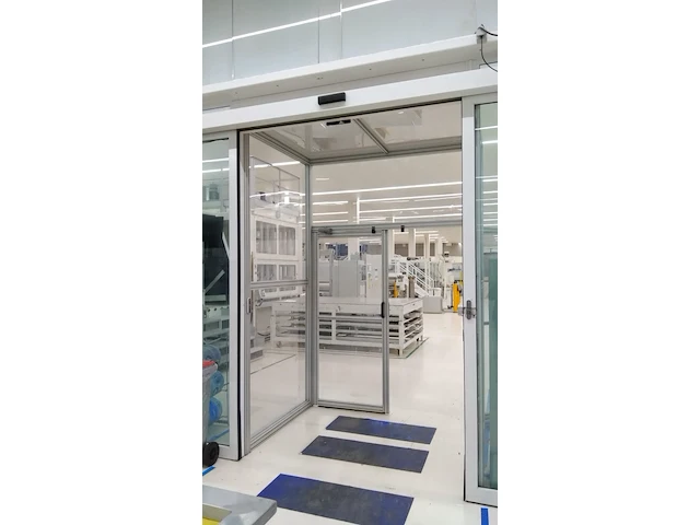 Printing room 1 - laminated glass - afbeelding 8 van  8