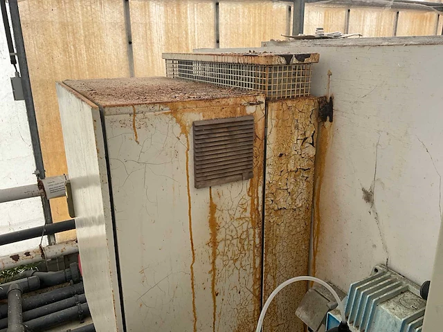 Priva integro vialux water uv desinfecteer installatie - afbeelding 14 van  17