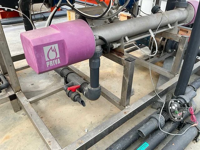 Priva integro vialux water uv desinfecteer installatie - afbeelding 15 van  17