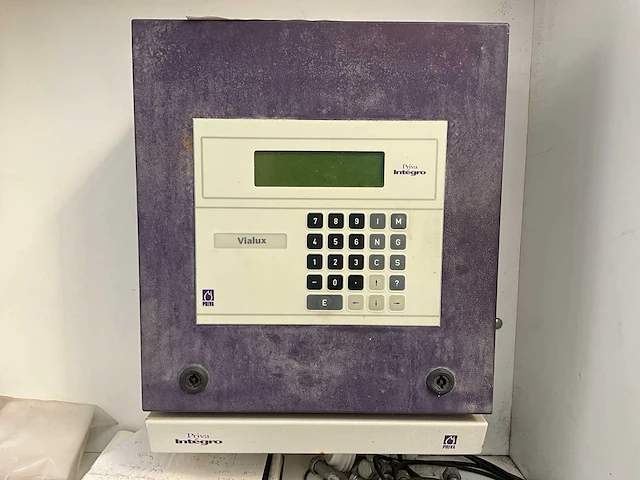 Priva integro vialux water uv desinfecteer installatie - afbeelding 2 van  17