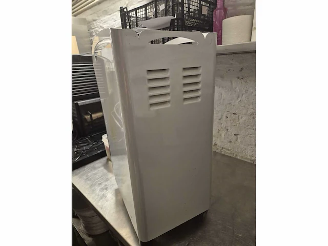 Pro-barista e-cup bar 100 coffee and espresso machines + toebehoren - afbeelding 7 van  15