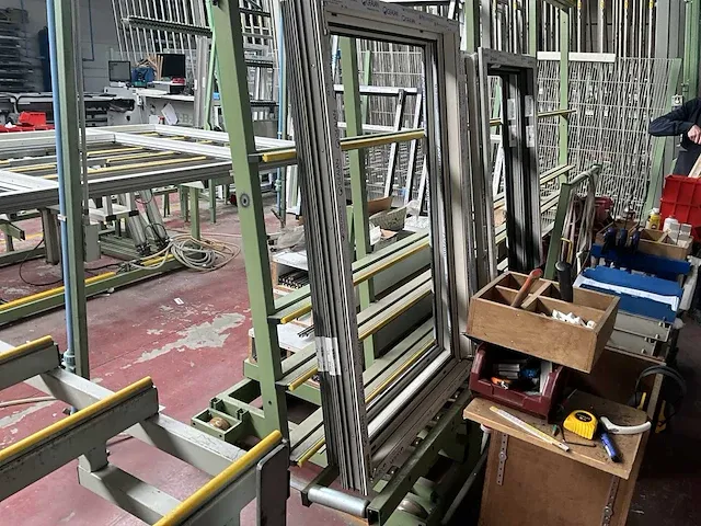 Productielijn urban pvc en fba 2502 beslagschroever - afbeelding 16 van  26