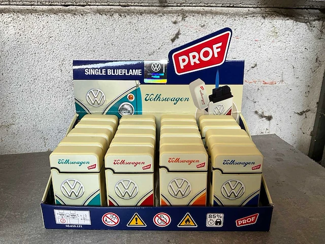 Prof mix kavel diverse aanstekers/sigaretten cases met display in volkswagen thema - afbeelding 5 van  7