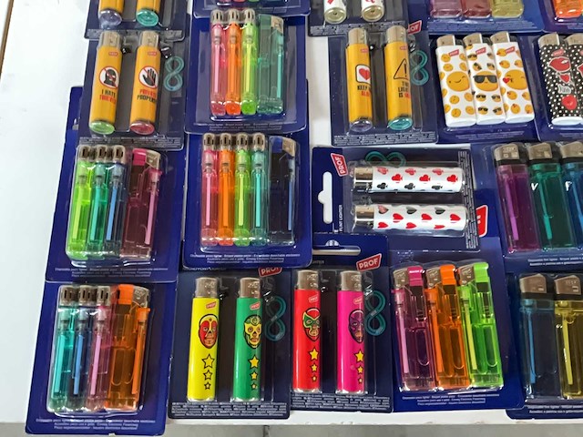 Prof partij diverse aanstekers - afbeelding 5 van  7