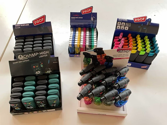 Prof/champ diverse aanstekers display (127x) - afbeelding 1 van  6