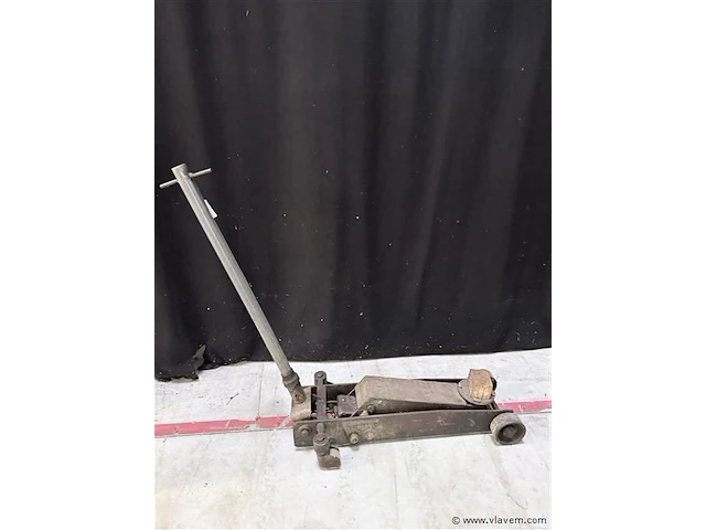 Profesionel krik auto - afbeelding 2 van  3